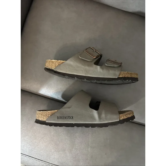 GUC WOMEN’S BIRKENSTOCK ARIZONA SANDALS SIZE 38 EU GRAY/GREEN - Picture 6 of 10